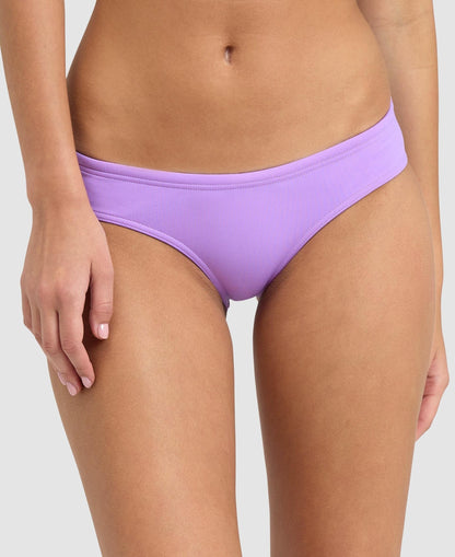 Arena Unique Brief