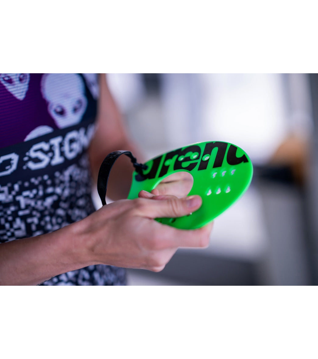 Arena Elite Hand Paddle 2