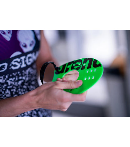 Arena Elite Hand Paddle 2